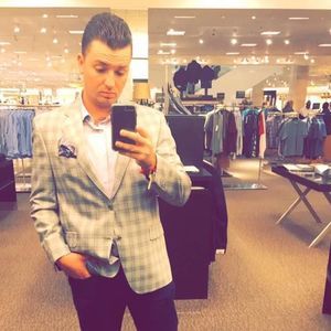 Meet your Posher, Austin